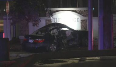 Passenger killed in west Houston crash at Gessner and Centrepark, HPD says