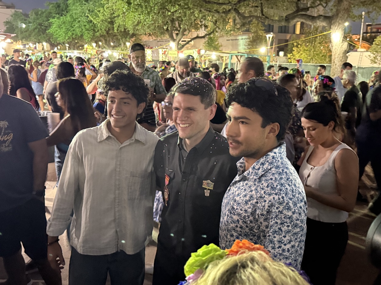 U.S. Senate candidate James Talarico makes surprise appearance at San Antonio’s NIOSA