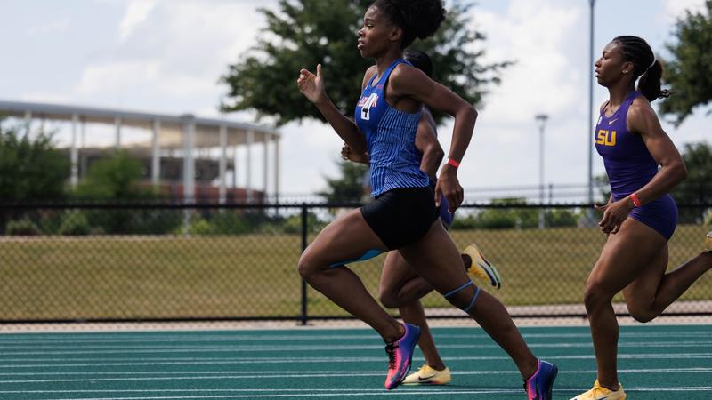 Cain Breaks School Record, Highlights UTA at OU O’Ring Alumni Open