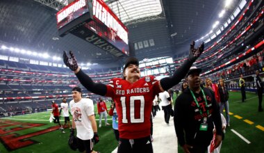 Photos of Miami's new linebacker