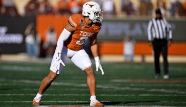 Photos of Miami's new defensive end