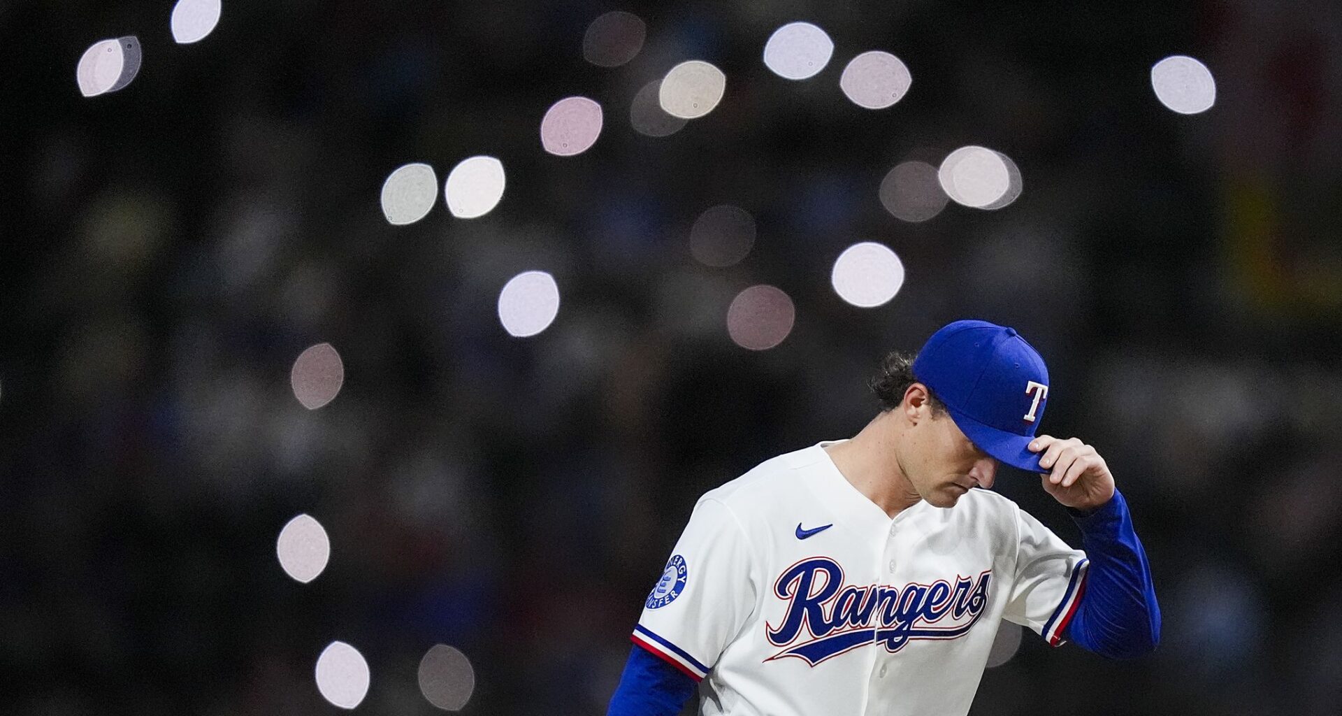 Rangers' bullpen keeps delivering for Skip Schumaker