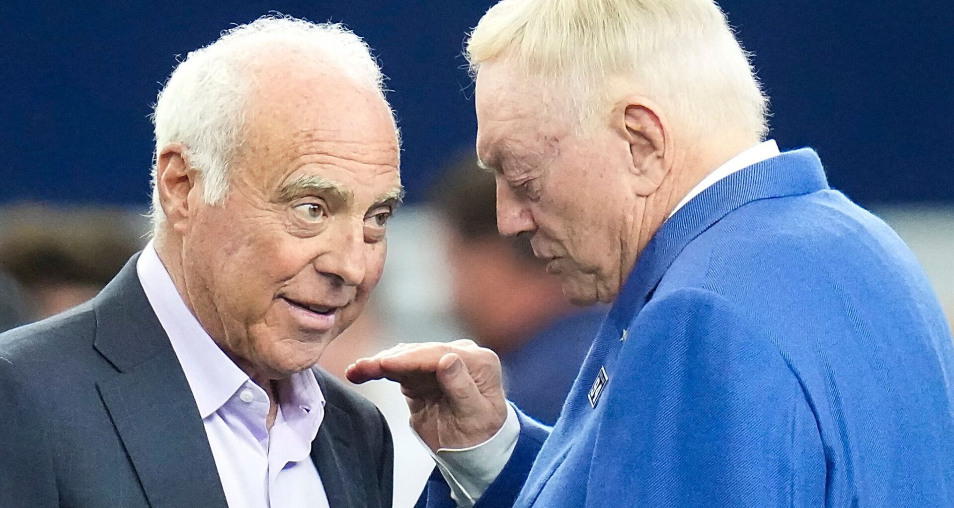 Cowboys' makeover is underway, but don't ignore cost of helping Eagles
