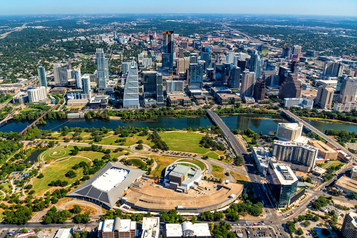 Austin home prices are back to 2021 levels. Is the bottom near?