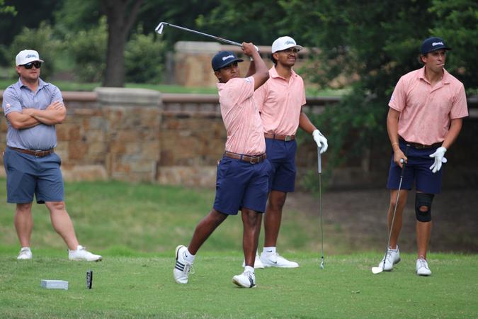 Sinha, Lyman lead Mavericks to first place finish at day one of WAC Tournament
