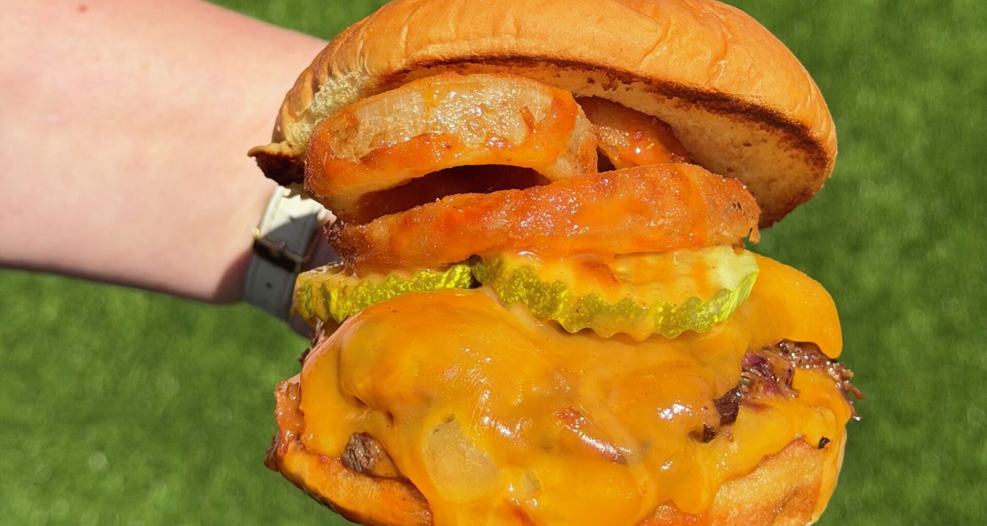 Terry Black's joins Hat Creek to sell brisket burger in Dallas