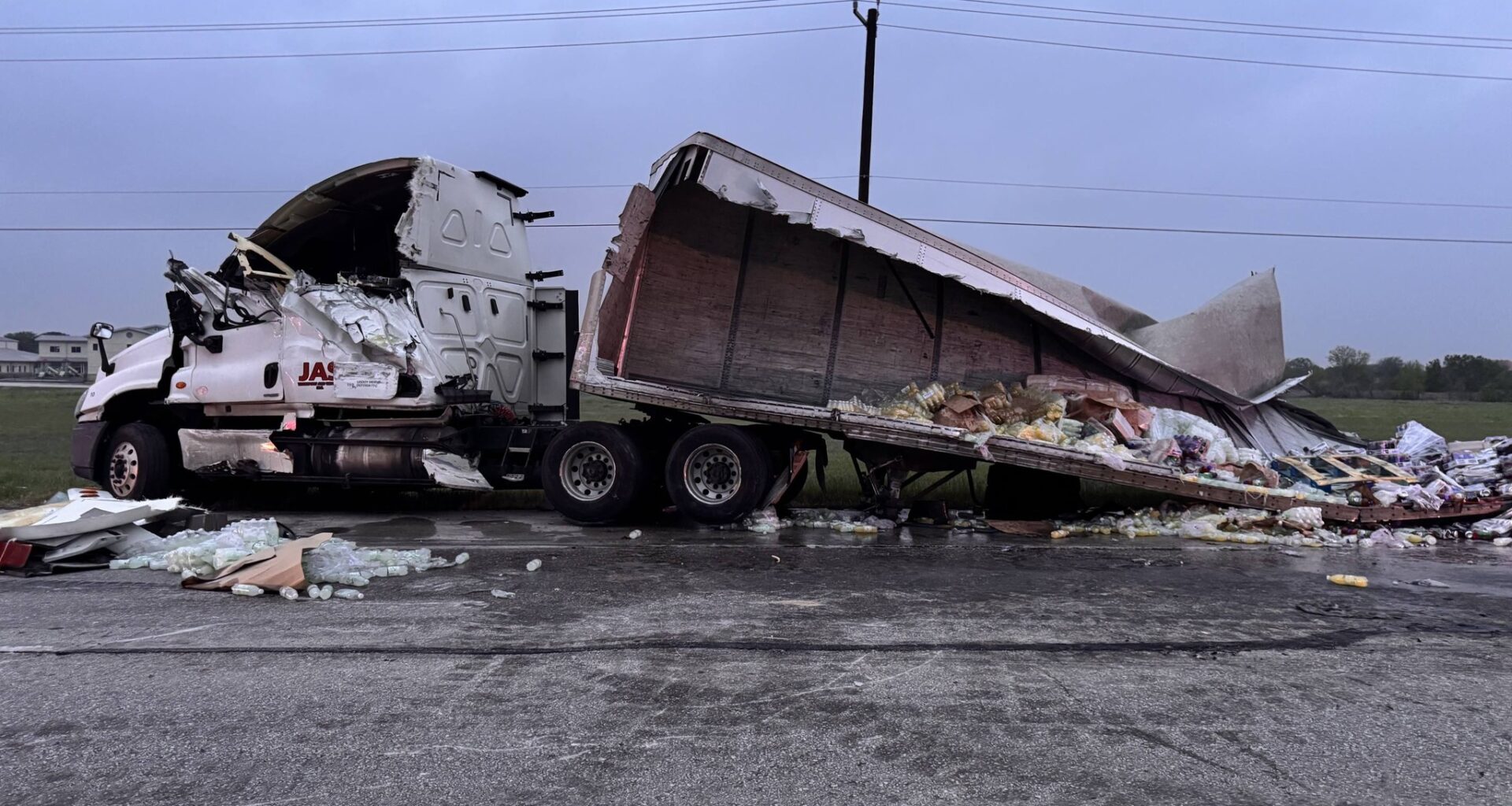 Major 18-wheeler crash sparks closure on Loop 1604 in San Antonio