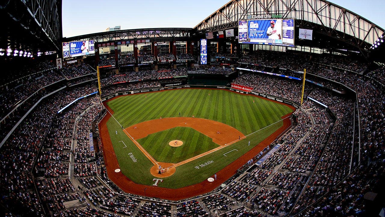 Yankees fan learns a brutal lesson about the high ground during bloody brawl with Rangers fans