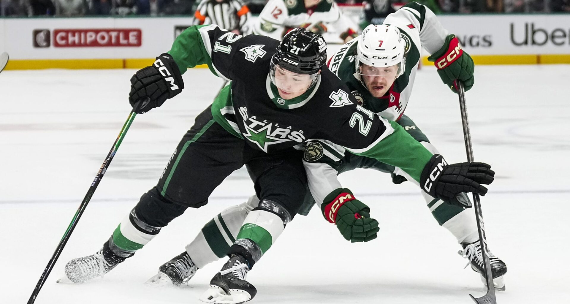 Stars return to AAC for Game 5 showdown with Wild