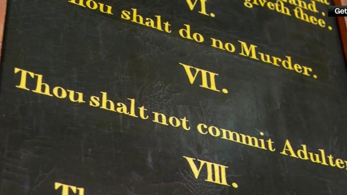 Houston rabbi among families planning Supreme Court appeal after federal court upholds Ten Commandments law