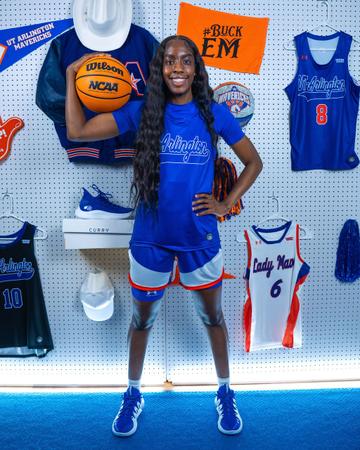 Nisaa Muhammad Inks With UTA Women’s Basketball