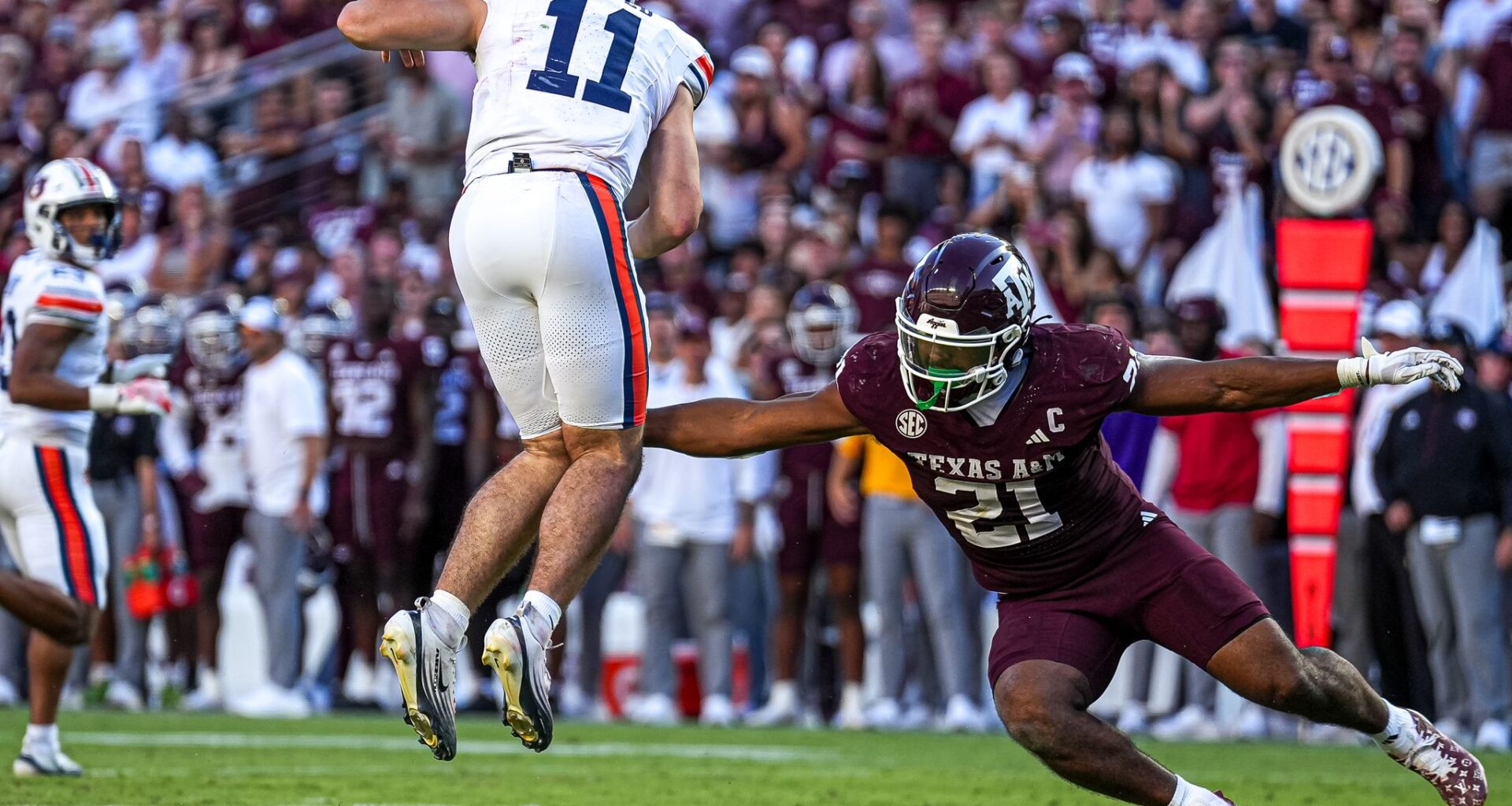 Texas A&M sets draft record, has 6 more Aggies invited to NFL camps