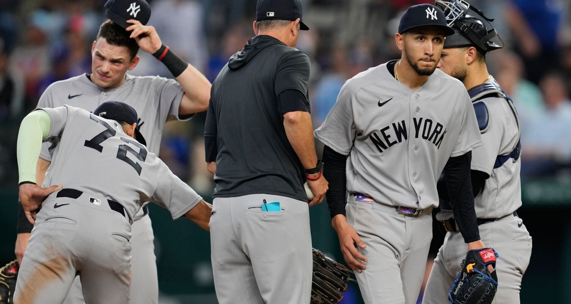 Nathan Eovaldi pitches 7 innings in Rangers' in 3-0 win over Yankees to avoid series sweep