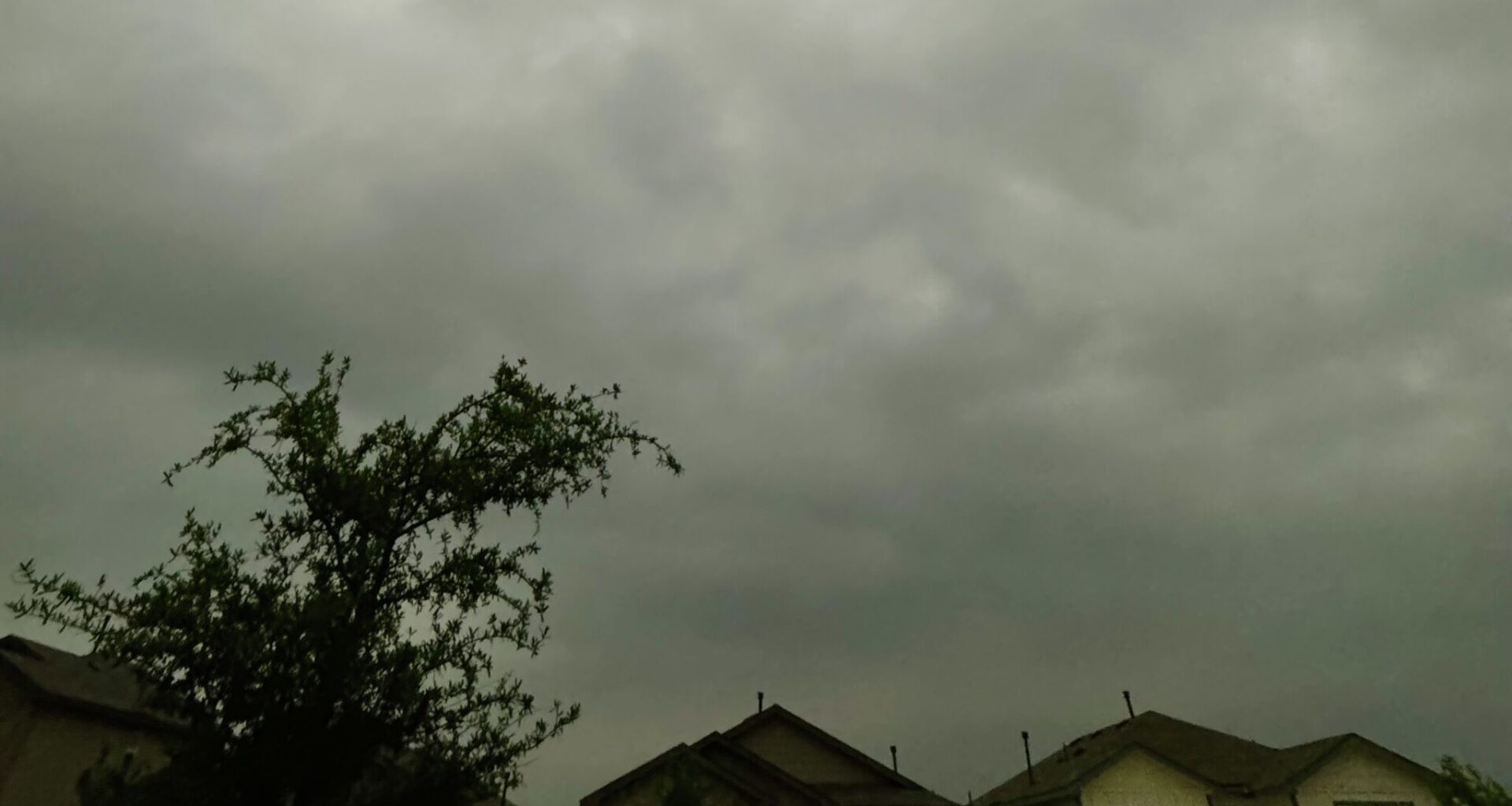 Cold front intensifies threat of large hail, thunderstorms in Texas