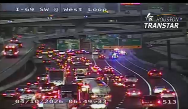 Fatal crash shuts down I-69 Southwest Freeway ramps to I-610 West Loop in both directions