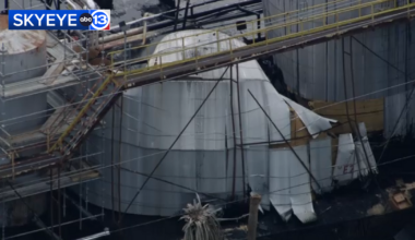 Emergency crews responding to incident at South Houston industrial facility, SkyEye13 shows