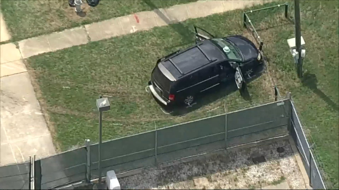 Top Headlines (4.16) Fort Worth officials working a double fatal hazmat crash near Downtown