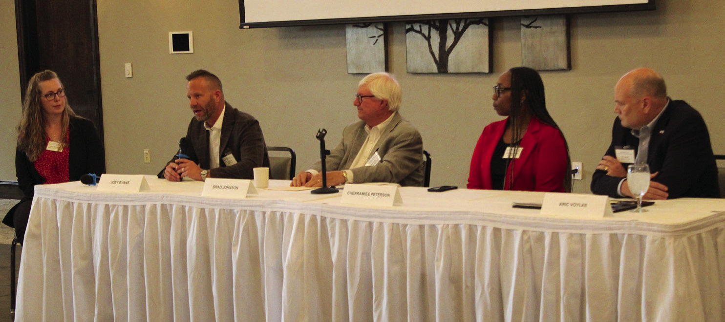 Panel discusses importance of freight rail