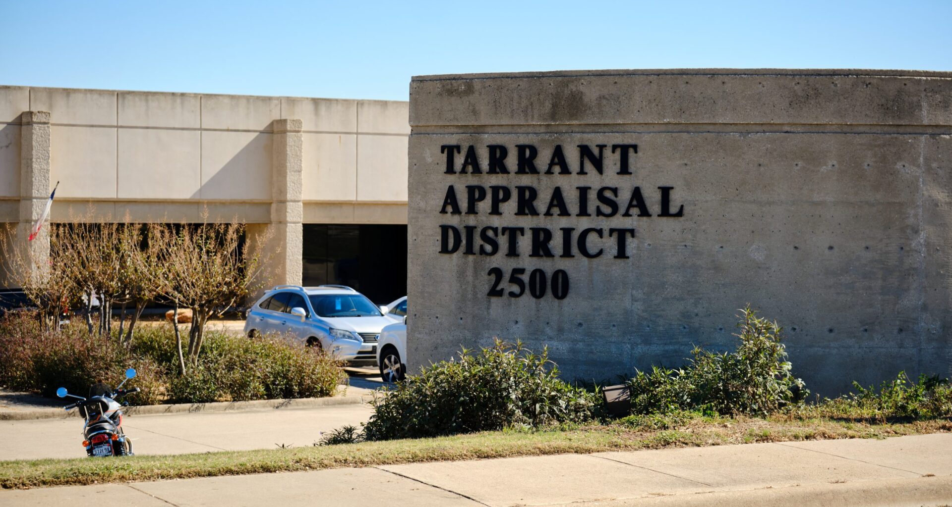 Tarrant homeowners receive 2025 values. Protest deadline May 15