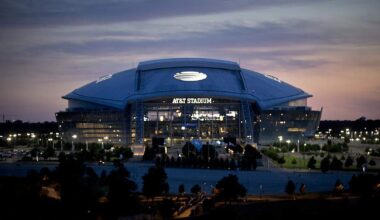 Mac Engel: Leadership failed citizens with sweetheart deal for Cowboys