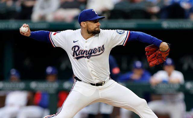 ARLINGTON, TEXAS - APRIL 7: Nathan Eovaldi #17 of the Texas Rangers pitches against the Seattle Mariners during the first inning at Globe Life Field on April 7, 2026 in Arlington, Texas. (Photo by Ron Jenkins/Getty Images)