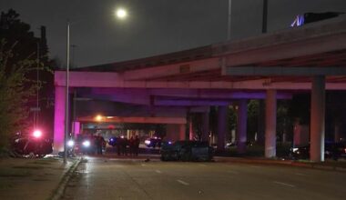 1 dead, 5 injured after crash at downtown Houston intersection