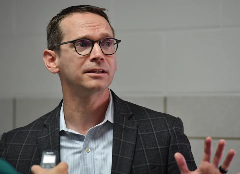 Mike Morath, the Texas Education Agency commissioner, visits Booker T. Washington Elementary School, on Wednesday, Sep. 3, 2025, in Wichita Falls.