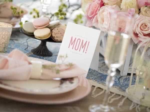 Mom deserves to be spoiled on Mothers Day. | Getty Images