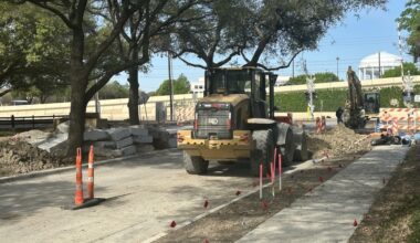 Construction on Lakeside Boulevard is expected to wrap up this spring. (Michael Crouchley/Community Impact)