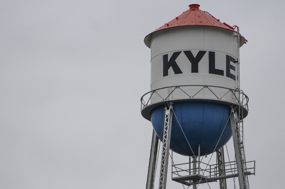 The Kyle City Council approved a new pilot program granting financial assistance for utility customers over the next six months at an April 7 meeting. (Amira Van Leeuwen/Community Impact)