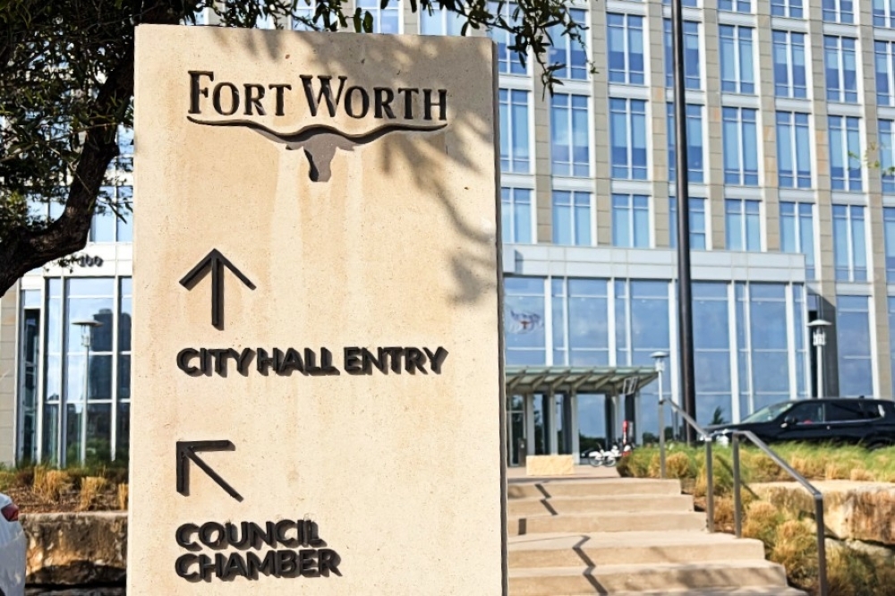 Fort Worth City Hall sign