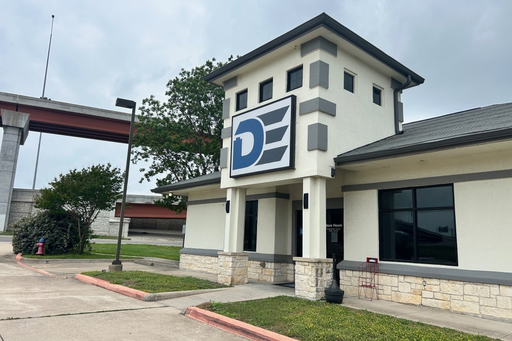 The Round Rock location of Discount Electronics closed in January. (Brooke Sjoberg/Community Impact)