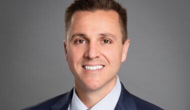 Headshot image of James Hartshorn