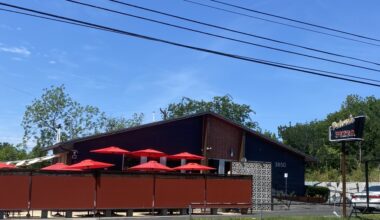 Pedroso's Pizza is now serving specialty, American and Sicilian-style pies at its new east Austin location. (Katlynn Fox/Community Impact)
