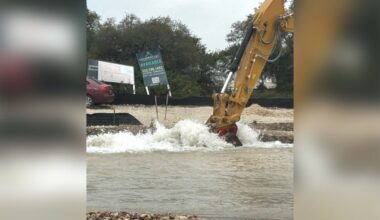 Water main break in Leander; crews on scene