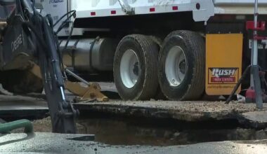 Austin Water crews working to repair water main break in downtown
