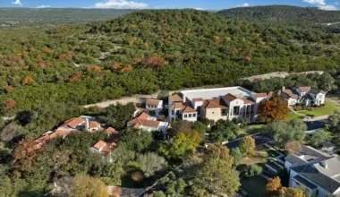 San Antonio's most-expensive home for sale has an indoor basketball court, a sauna and more