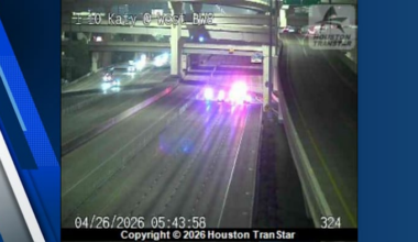 HPD officer struck while on foot on Katy Freeway, expected to be OK