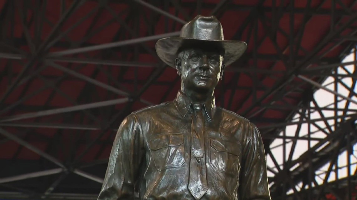 Civil rights groups push for removal of statue at Globe Life Field in Arlington