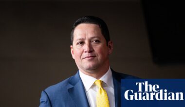 Second ex-staffer accuses Texas lawmaker of sending sexually explicit messages | Texas