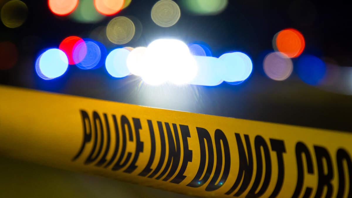 Houston Police Officer Shoots Armed Man with Knife in SW Houston | NewsRadio 740 KTRH