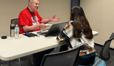 Volunteers help Arlington residents demystify tax season | News