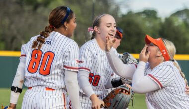 UT Arlington softball rallies late to beat Baylor University 5-4 | Softball
