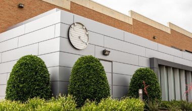 Saxbys coffee shop to open in UTA Bookstore in August | Campus
