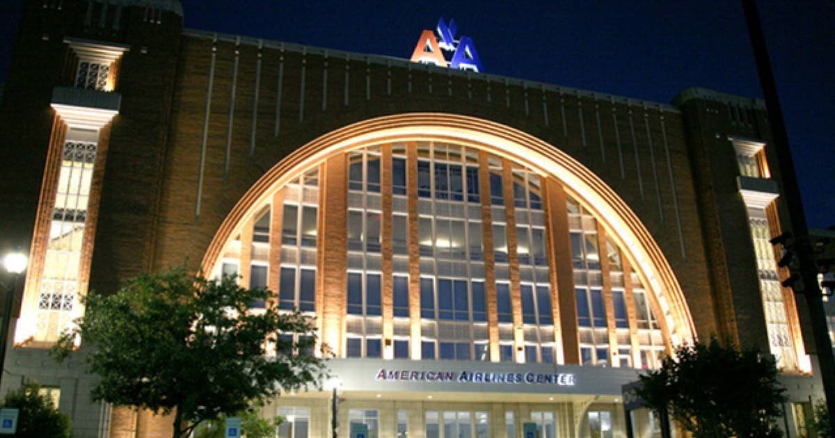 Dallas Mavericks poll fans, ticket holders on future arena site