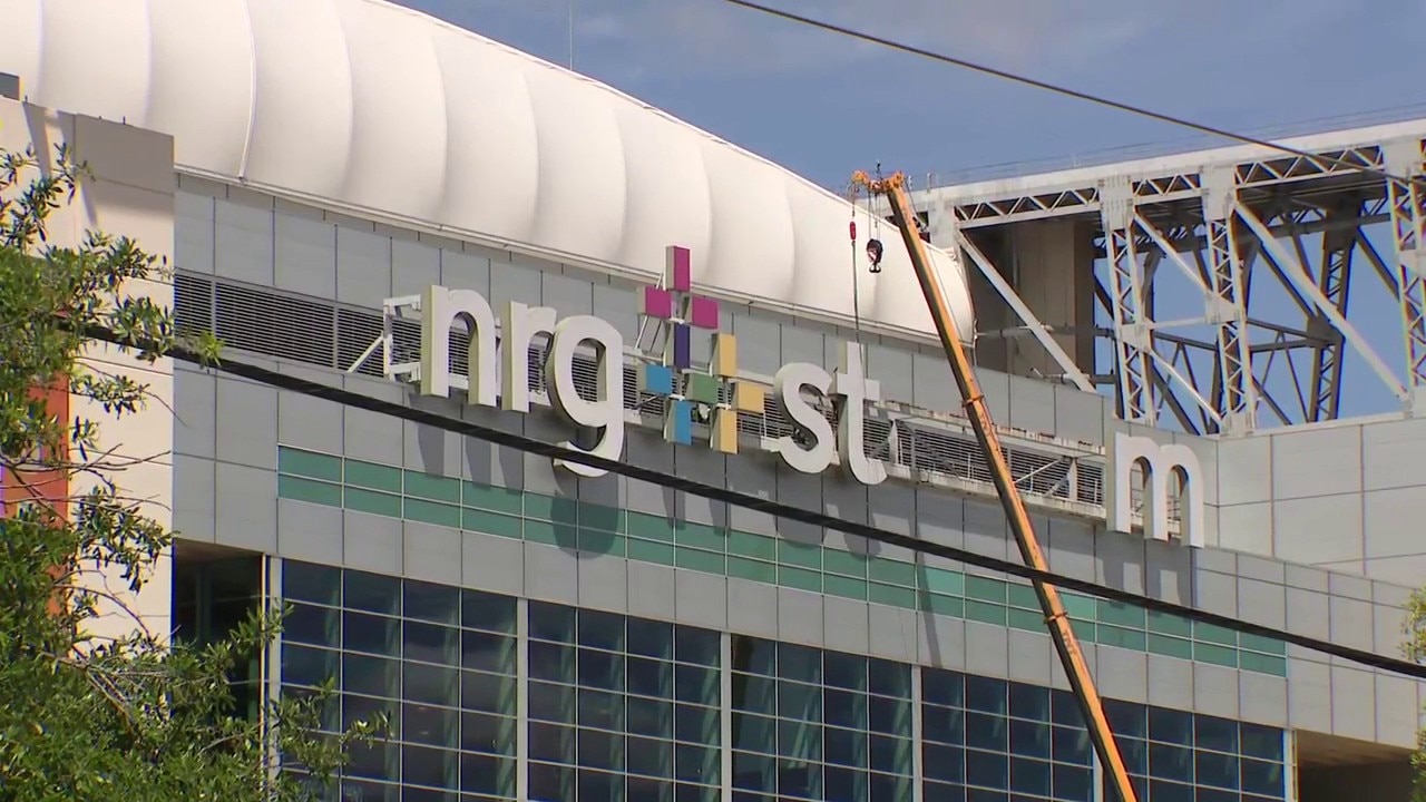 NRG Stadium sign taken down in Houston