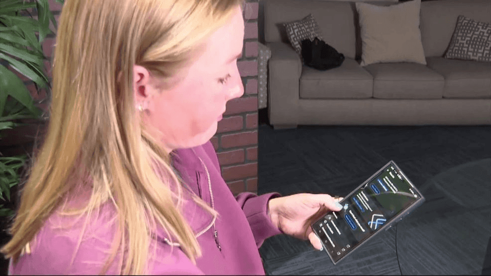 Brianna Reese searching for nearest pediatric endocrinologist. (Credit; KFOX14/CBS4)