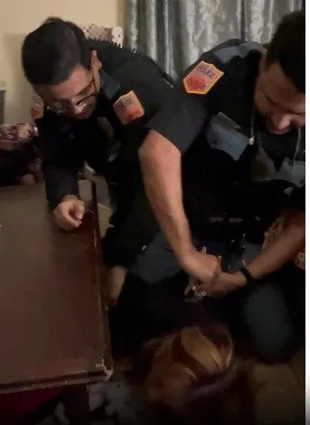 A video appearing to show an El Paso Police Department officer punching a woman in the face is going viral online.