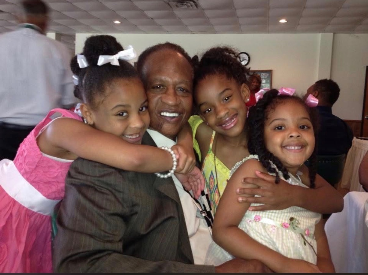 Fort Worth mourns T.A. Sims, longtime school board leader who served generations of students
