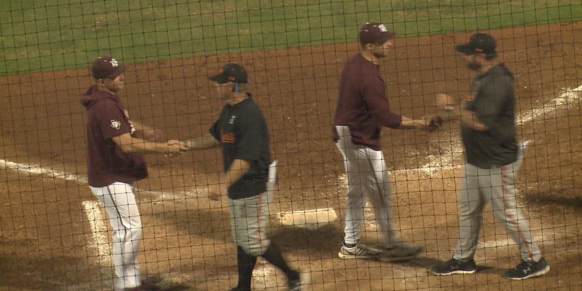 Texas A&M dominates Sam Houston, 16-2